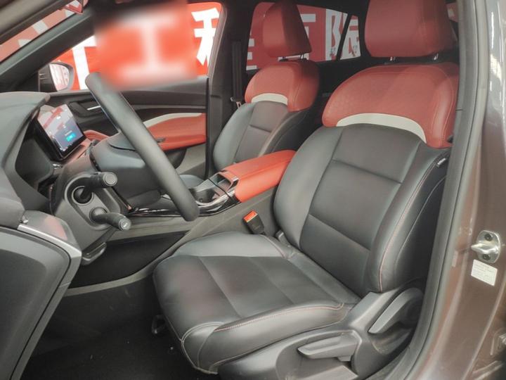 MG5 2023 180DVVT CVT Luxury photo 7