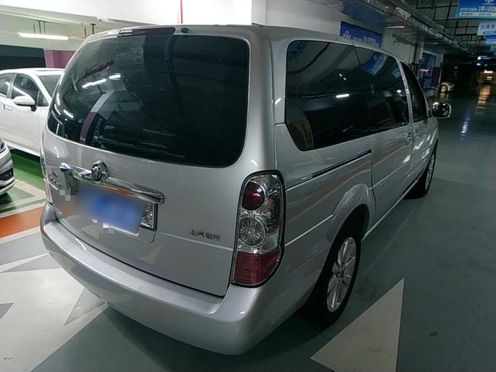 GL8 2014 2.4L Classic photo 4