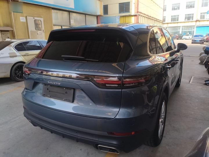 2019 Cayenne 3.0T photo 4
