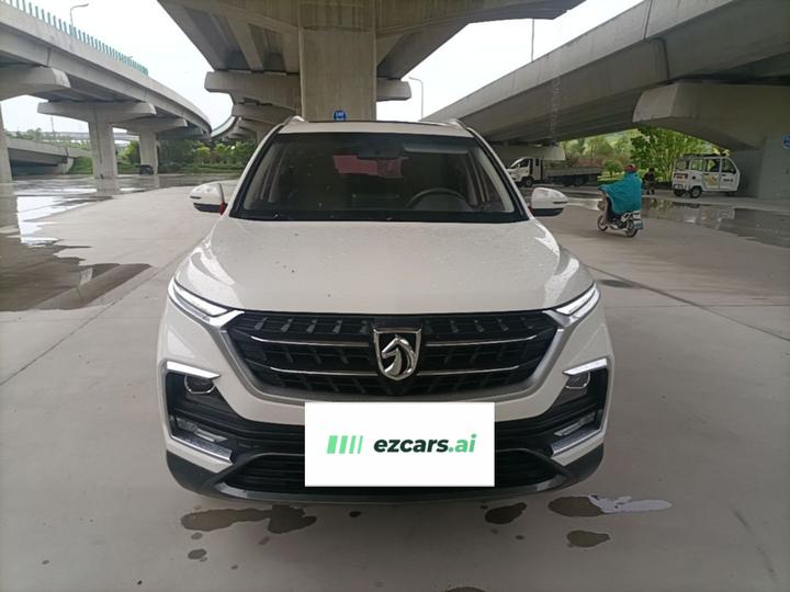 530 2018 1.8L AT Luxury China V photo 2
