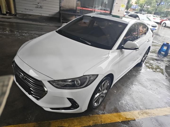 Elantra 2016 1.6L AT Smart Elite