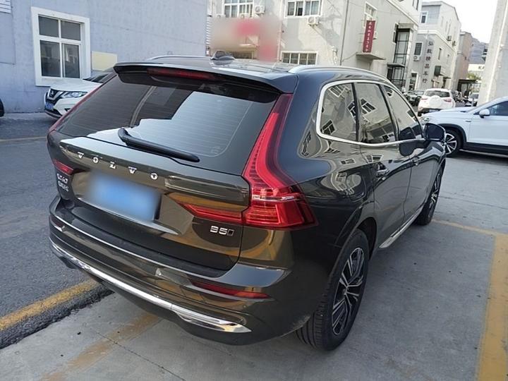 XC60 2022 B5 AWD Luxury photo 4