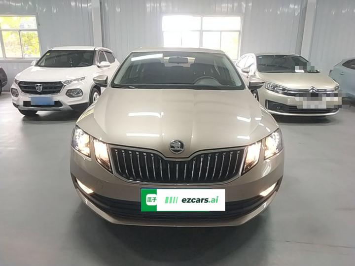 Octavia 2019 1.5L AT Comfort China VI photo 2