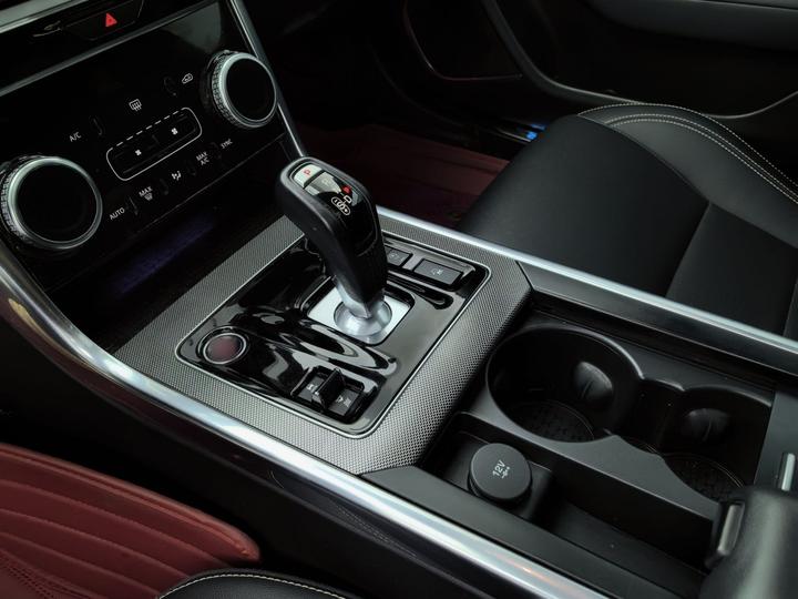 XEL 2020 2.0T 200PS R-DYNAMIC Sport photo 5