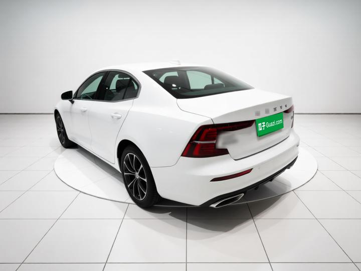 S60 2021 T4 Luxury photo 4