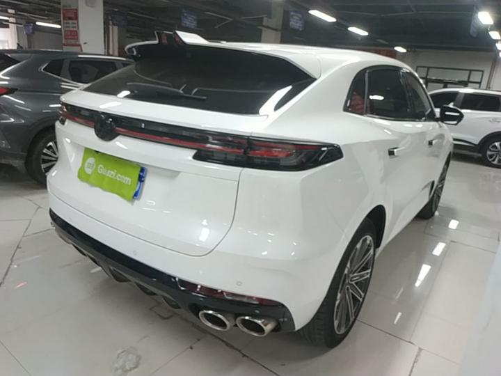 UNI-K 2021 2.0T Premium photo 4