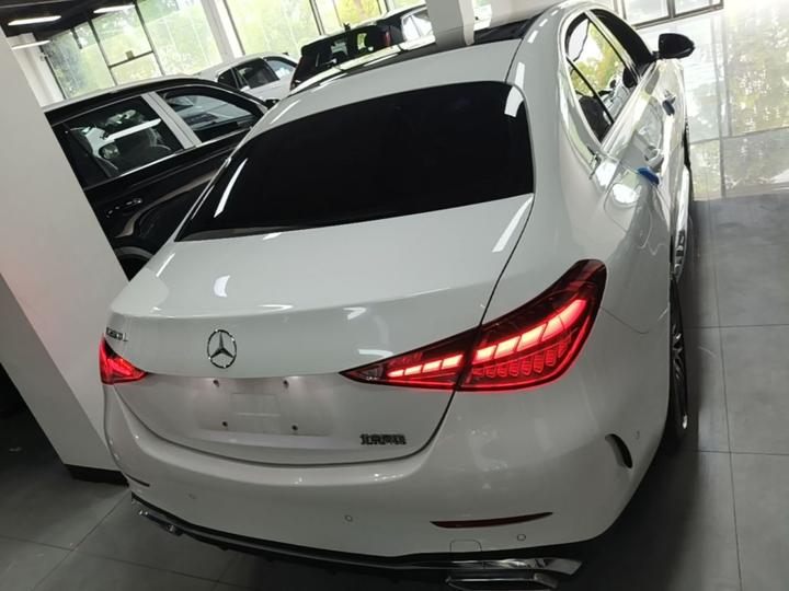 C-Class 2023 C 260 L Sport photo 3