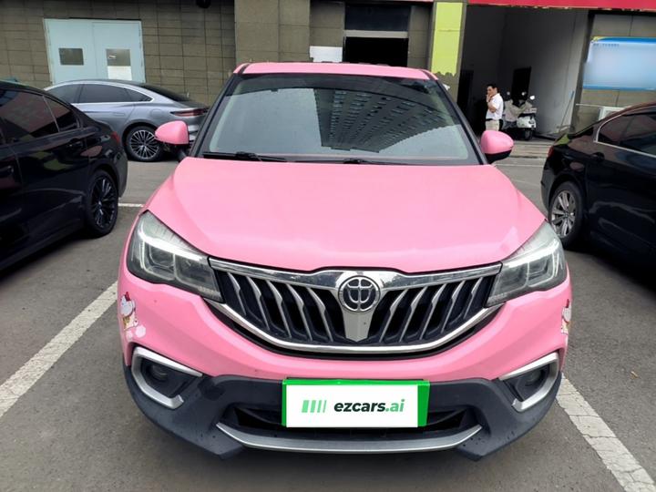 Zhonghua V3 2017 1.5L AT Smart photo 2