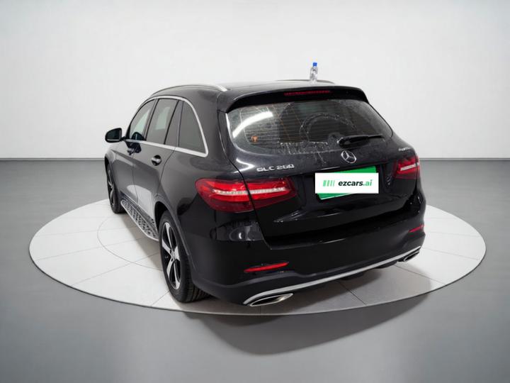 GLC 2018 Facelift GLC 260 4MATIC Luxury photo 4