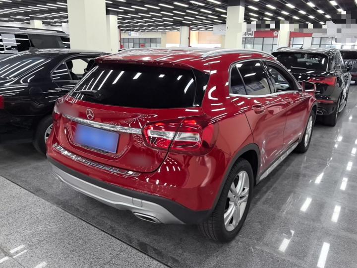 GLA 2015 GLA 200 Dynamic photo 4