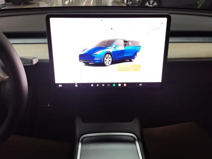 Model Y 2022 RWD photo 8