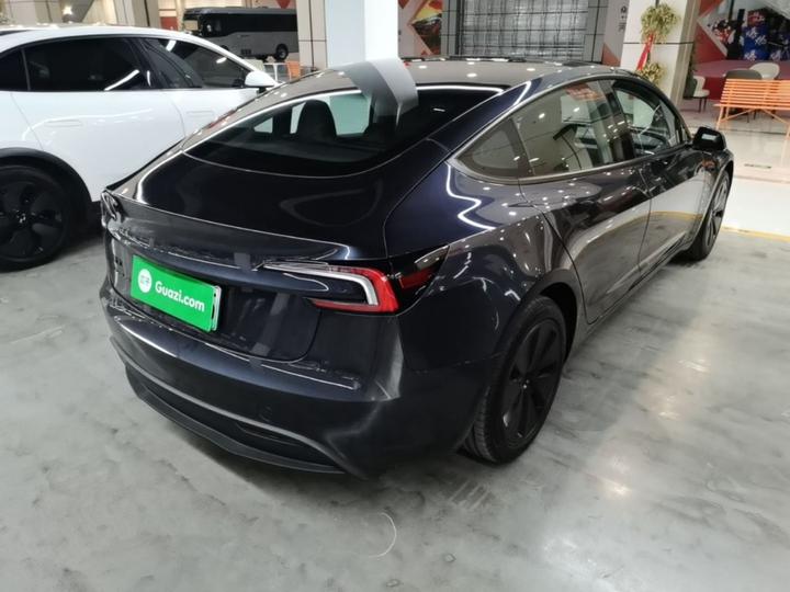 Model 3 2025 RWD photo 4