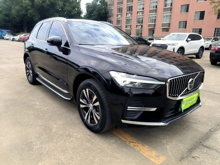 XC60 2024 B5 AWD Luxury photo 3