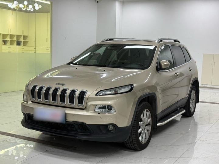 Cherokee Imported 2014 2.4L Luxury