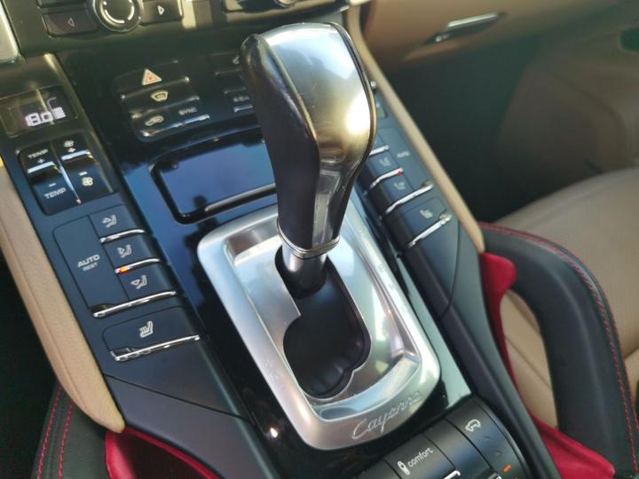 2015 Cayenne 3.0T photo 6