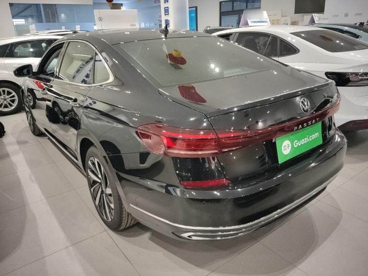 Passat 2022 330TSI Luxury photo 4