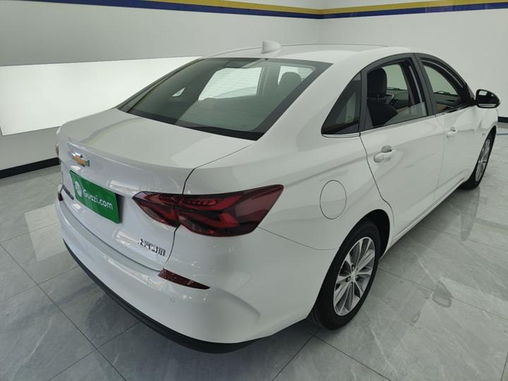 Cruze 2020 320 AT photo 6
