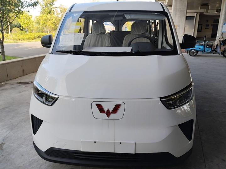 Wuling 2026 330km Bus Comfort photo 2