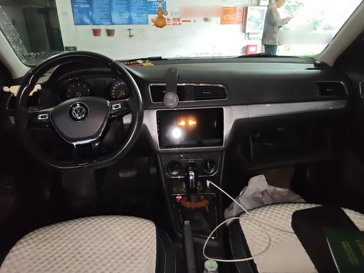 Lavida 2017 1.6L AT Comfort photo 5