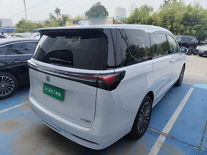GL8 EV 2025 Exclusive photo 6