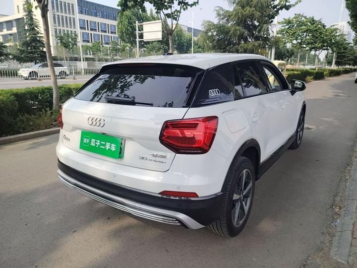 Q2L e-tron 2019 Q2L e-tron EV photo 4