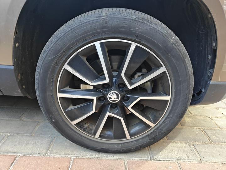 Karoq 2021 TSI280 Tech photo 8