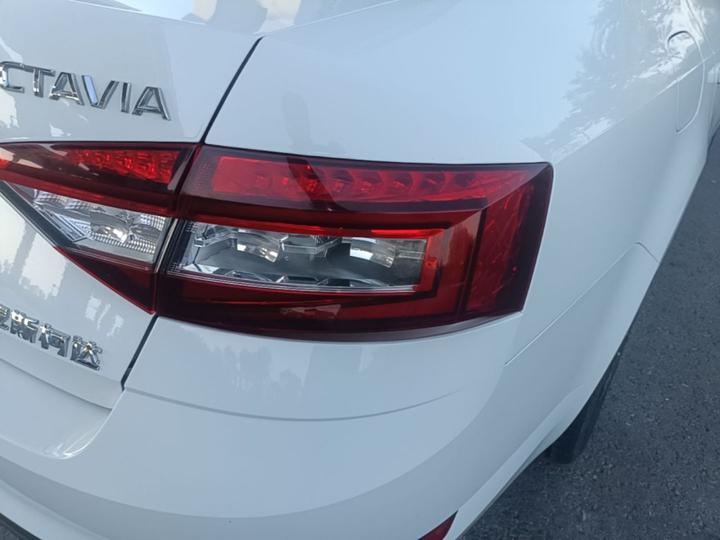 Octavia 2018 TSI230 DSG Comfort photo 7