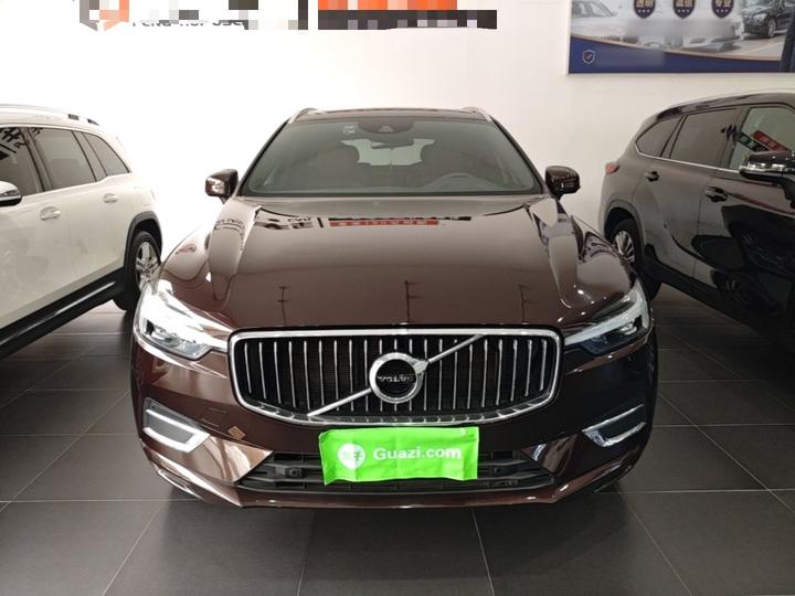 XC60 2021 T5 AWD Luxury photo 2