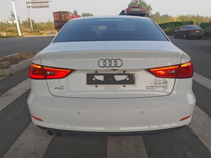 A3 2014 Limousine 35 TFSI AT Comfort photo 5