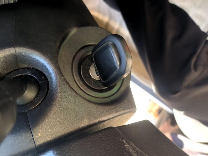 310 2016 1.2L MT Comfort photo 8