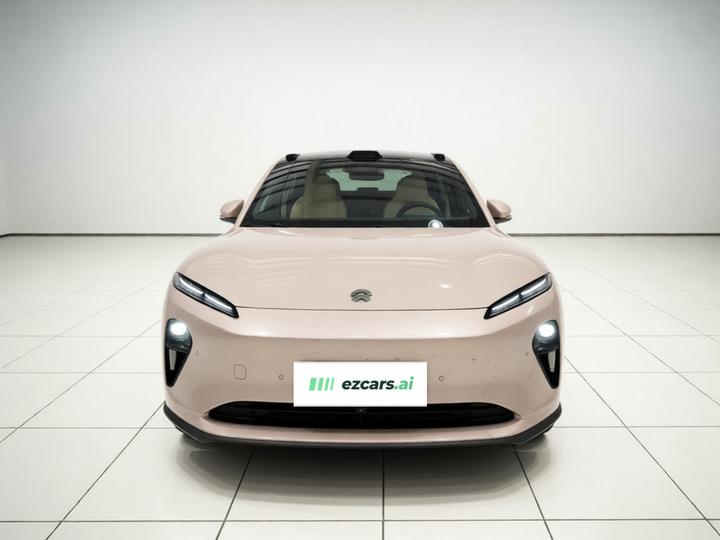 ET5 2022 75kWh photo 2