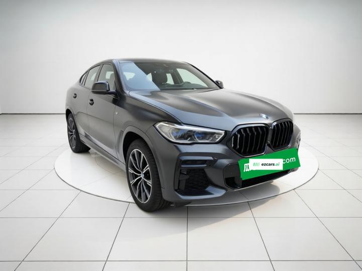 X6 2022 xDrive40i M Sport Package photo 3