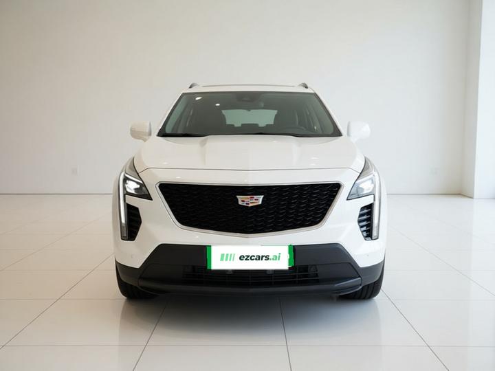 XT4 2022 28T AWD Platinum photo 2