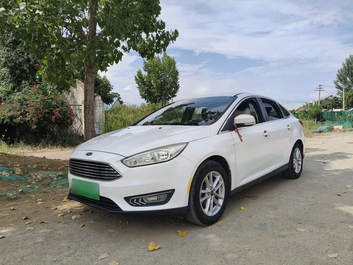 Focus 2017 Sedan 1.6L AT Fashion