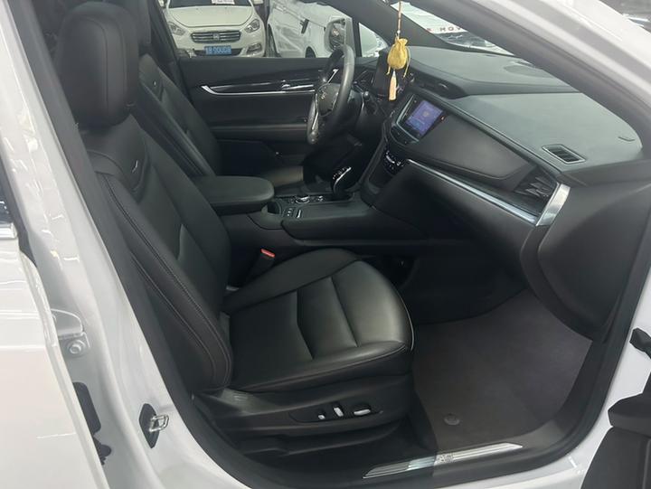 XT5 2022 2.0T AWD Luxury photo 5