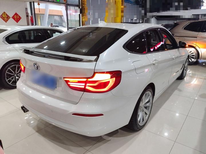 3 SeriesGT 2018 320i Fashion photo 6