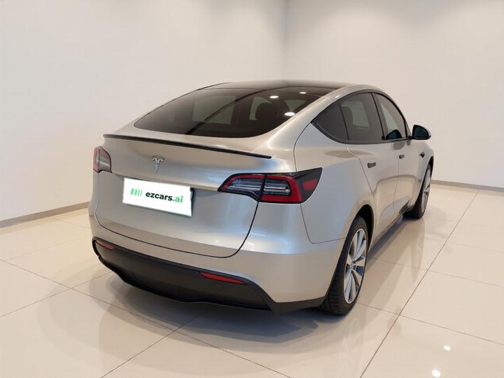 Model Y 2022 Facelift RWD photo 6