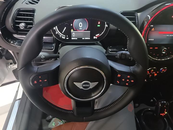 Clubman 2023 Facelift 1.5T COOPER photo 4