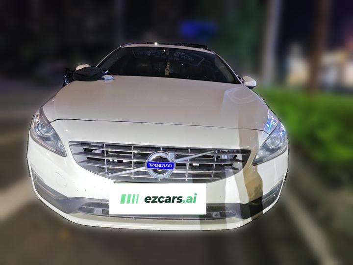 V60 2015 T5 photo 2