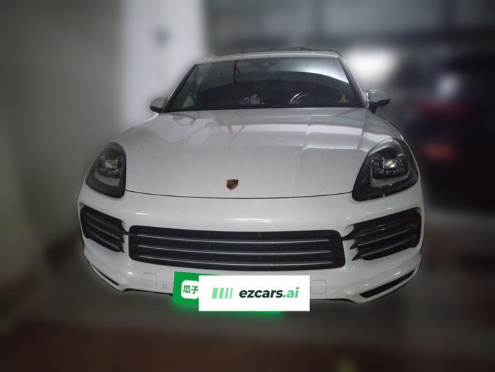 2019 Cayenne 3.0T photo 2