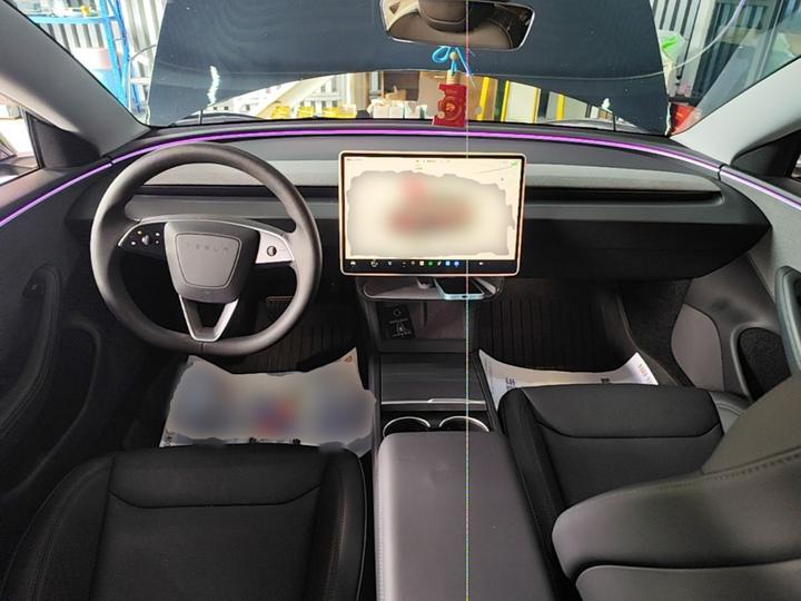 Model 3 2023 RWD photo 5