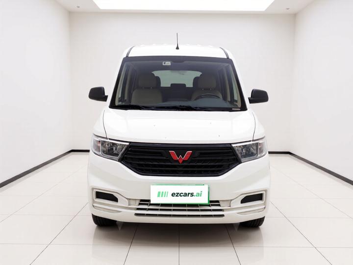 Wuling Hongguang V 2019 1.5L China VI LAR photo 2