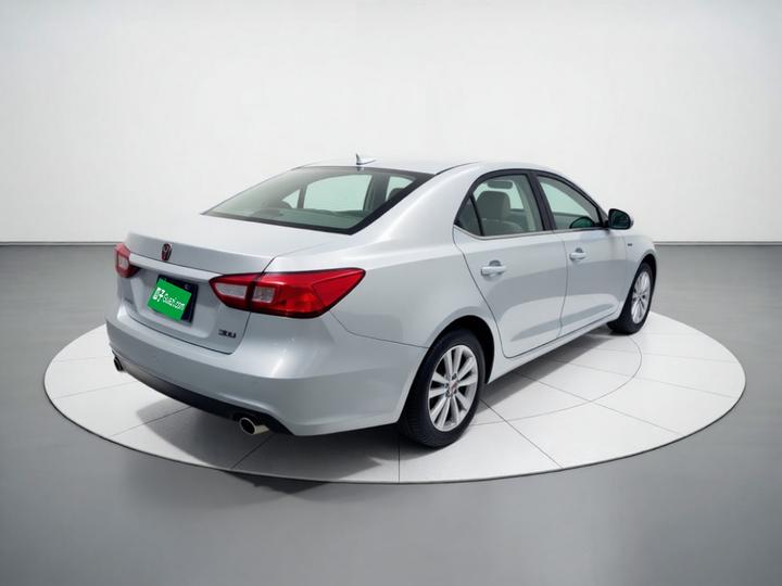 360 2015 1.5L MT Luxury photo 6