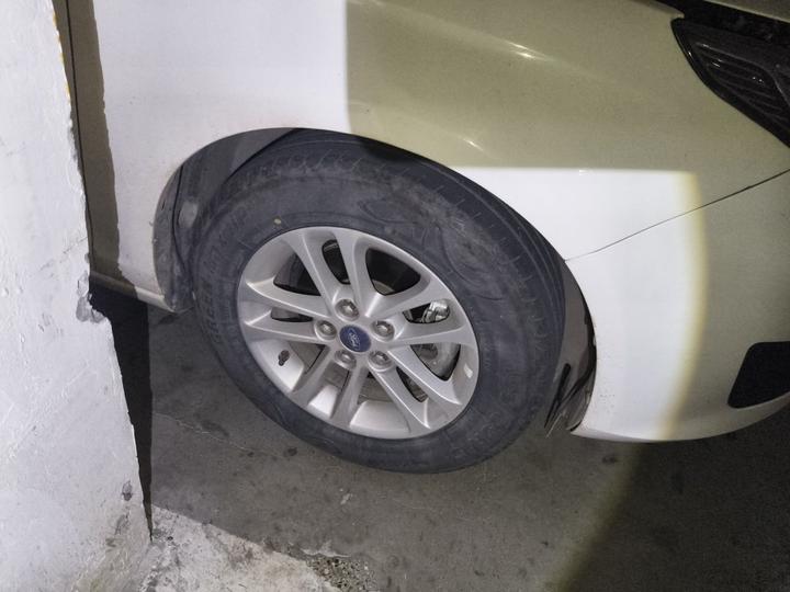 Escort 2019 Facelift 1.5L AT China VI photo 8