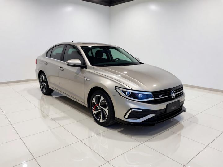 Bora 2023 300TSI DSG photo 3
