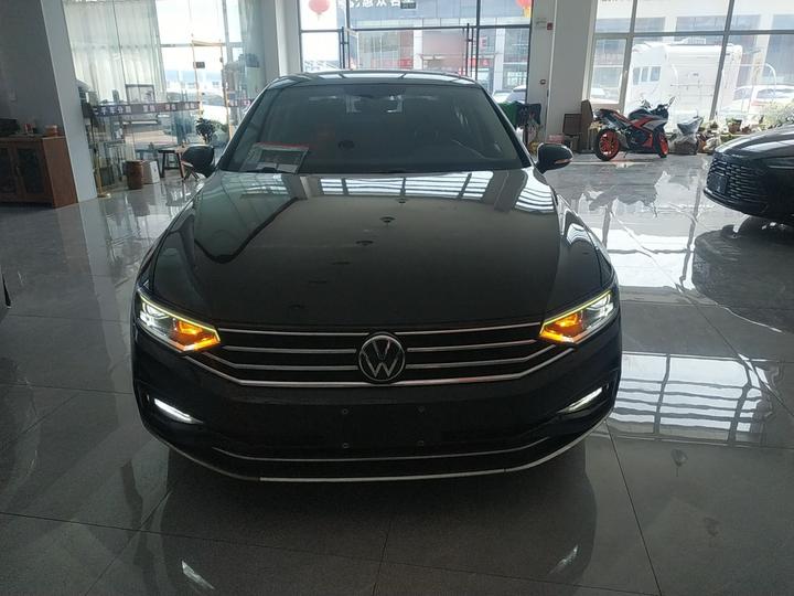 Magotan 2020 330TSI DSG Leading photo 2