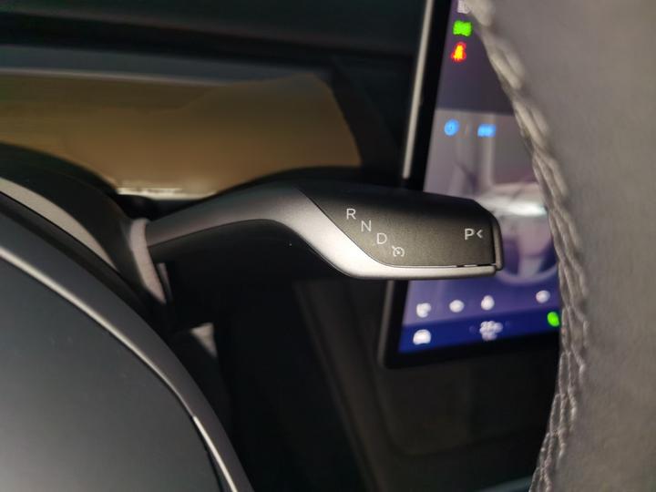 Model Y 2022 Facelift RWD photo 6