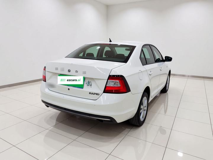 Rapid 2019 1.5L AT Comfort China VI photo 6