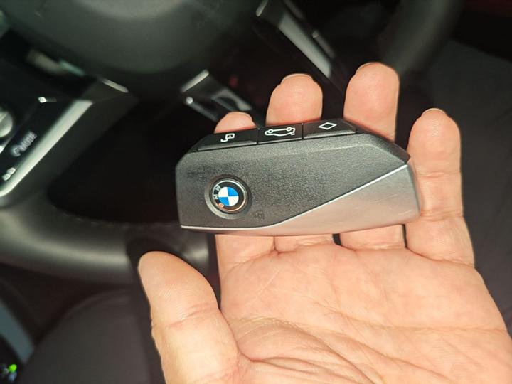 5 Series 2026 530Li Leading M Sport Package photo 8