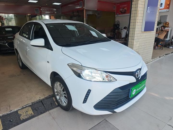 Vios 2017 1.5L CVT photo 3